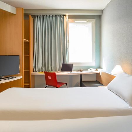 Ibis Saint Rambert D'Albon Ξενοδοχείο Εξωτερικό φωτογραφία