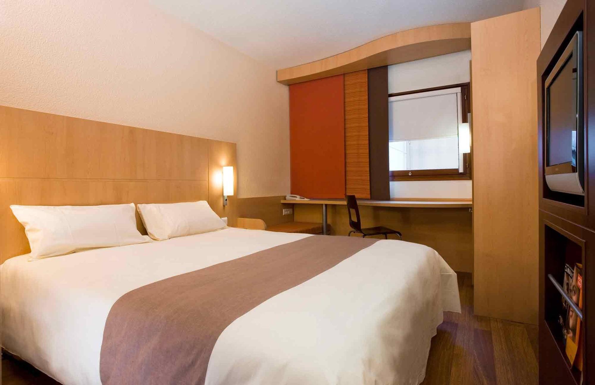 Ibis Saint Rambert D'Albon Ξενοδοχείο Εξωτερικό φωτογραφία